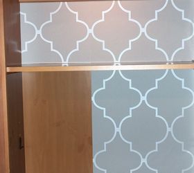 share some love with your blah bookshelves don t let this valentine s go by with, home decor, shelving ideas, So I had to go pick up the kids and when I returned the paper had bubbled a bunch even after smoothing down I guess there is really something to directions about waiting 5 minutes to let the glue preset Rewetting and reapplying we were off again to the next shelf area Ahh see what the right tools and following directions can do for you It is going up much easier now