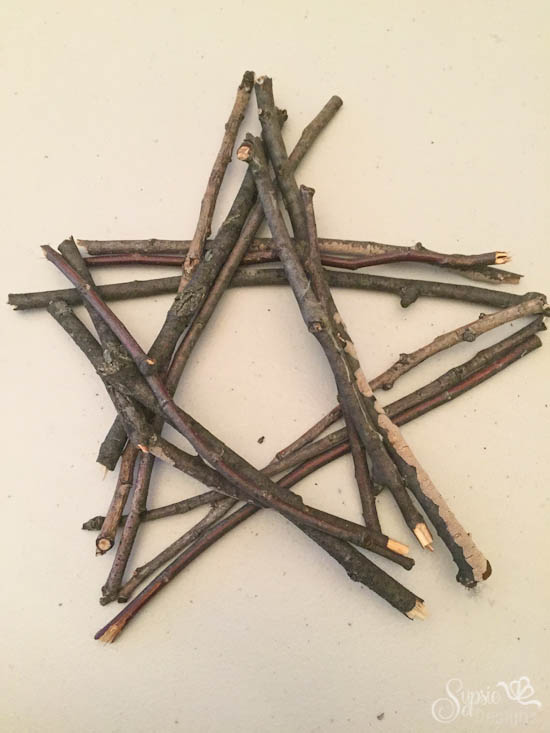 Twig Decor how to make a twig tree topper | hometalk Twig Decor how to make a twig tree topper | hometalk