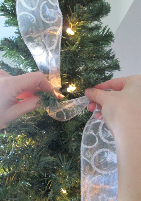 how to hang ribbon on a christmas tree hometalk how to hang ribbon on a christmas tree hometalk