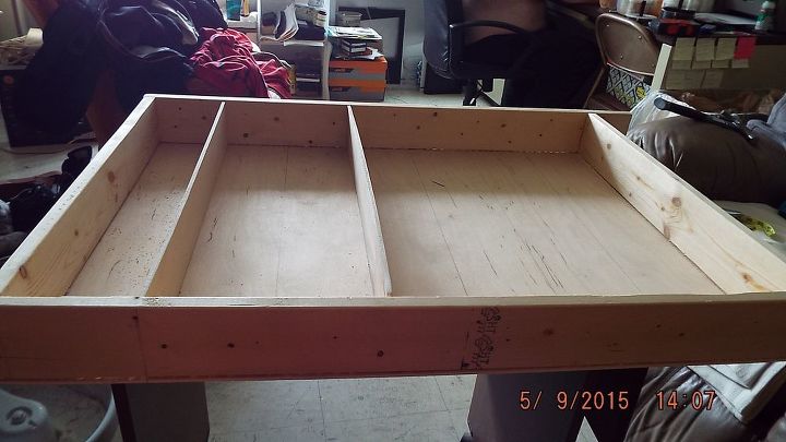 How To Make Your Own Nail Polish Rack Diy Projects Craft Ideas Diy Birchbox Nail Polish Rack Ideas See More At