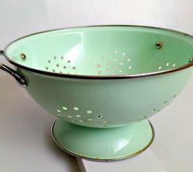 Vintage Enamel Colander Hanging Planter | Hometalk