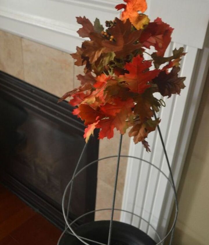 easy diy fall leaves potted topiary tree from a tomato cage, crafts, repurposing upcycling, seasonal holiday decor