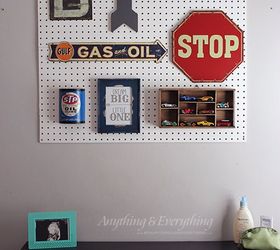 pegboard gallery wall, bedroom ideas, crafts, wall decor