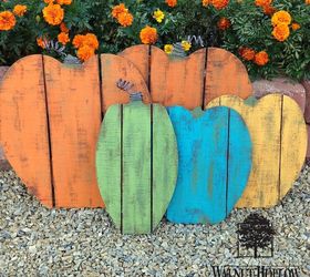 rustic wood pallet pumpkin patch, crafts, halloween decorations, pallet, seasonal holiday decor, thanksgiving decorations