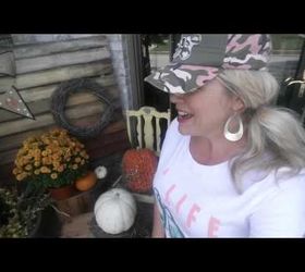 an ombre pallet project for your fall porch, pallet, repurposing upcycling, seasonal holiday decor