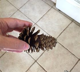 how to prepare pine cones for wreaths, crafts, how to, seasonal holiday decor, wreaths
