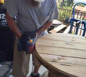 i had a vision for this old cable spool, painted furniture, repurposing upcycling