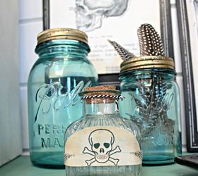 vintage inspired spooky lab halloween entryway, halloween decorations, seasonal holiday decor