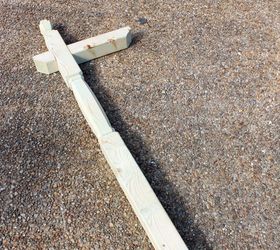 diy halloween sign, crafts, halloween decorations, seasonal holiday decor