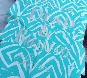 diy halloween sign, crafts, halloween decorations, seasonal holiday decor