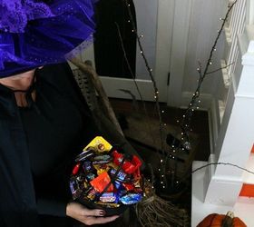 homemade halloween decorations, halloween decorations, seasonal holiday decor