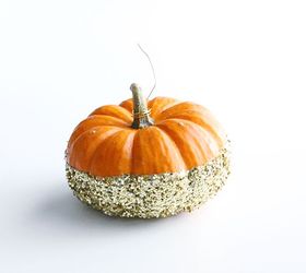 diy glittered pumpkin place card holders, crafts, seasonal holiday decor