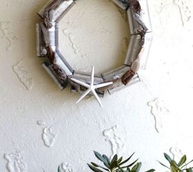 beachy tin can christmas wreath, christmas decorations, crafts, repurposing upcycling, wreaths