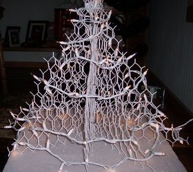 too fancy for chickens wire christmas tree, christmas decorations, crafts, repurposing upcycling