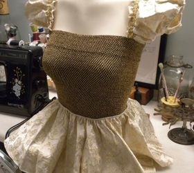 chris missy holiday tree tutorial, christmas decorations, how to, seasonal holiday decor, Additional Vintage Clothing Flourishes