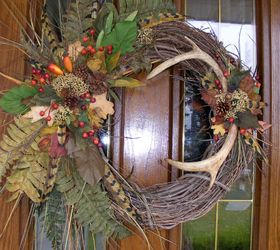 my 2nd deer antler wreath smaller slightly different than the 1st, crafts, seasonal holiday decor, wreaths