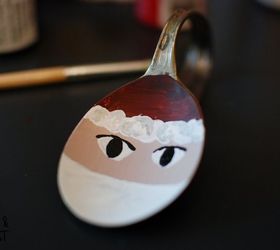 mismatched flatware santa, christmas decorations, crafts, repurposing upcycling, seasonal holiday decor