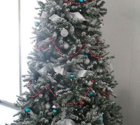 diy flocked christmas tree, christmas decorations, seasonal holiday decor