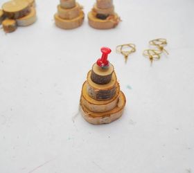 stacked wood slice christmas tree ornament, christmas decorations, seasonal holiday decor