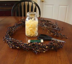easy pip berry centerpiece wreath, crafts, seasonal holiday decor, wreaths