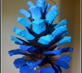 ombre painted pinecone ornaments, christmas decorations, crafts, seasonal holiday decor