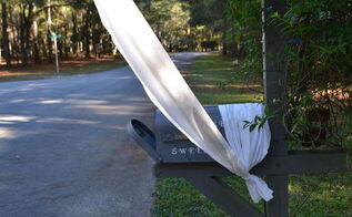 Designed to dwell: decking the halls Little Red Brick House 2014 Christmas Home Tour | Hometalk