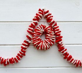 make a fabulous felt garland and decoration out of old sweaters, christmas decorations, crafts, repurposing upcycling, wreaths