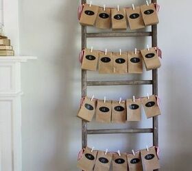 advent ladder calendar, chalkboard paint, christmas decorations, crafts, repurposing upcycling, seasonal holiday decor