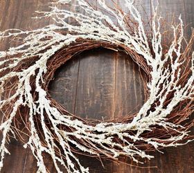 diy christmas wreath so easy, christmas decorations, crafts, wreaths