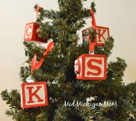 diy block ornaments, christmas decorations, crafts, seasonal holiday decor