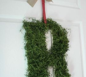 diy spanish moss covered initial, christmas decorations, crafts, home decor, home improvement, seasonal holiday decor