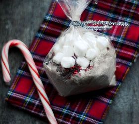 hot cocoa mix diy gift bag, crafts