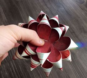 how to make your own gift bows, christmas decorations, crafts, how to, seasonal holiday decor