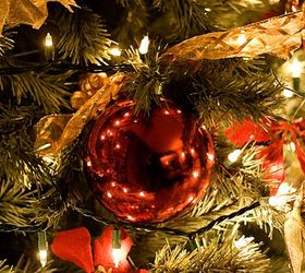 how to decorate your christmas tree, christmas decorations, how to