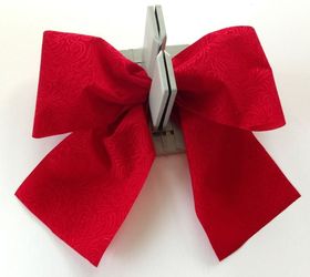 santa bow wreath wall hanging, christmas decorations, crafts, seasonal holiday decor, wreaths