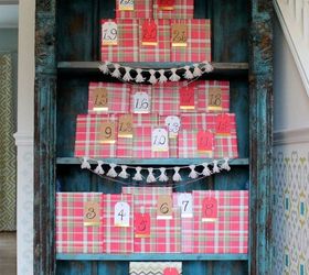 book a day advent calendar, christmas decorations, entertainment rec rooms, seasonal holiday decor, shelving ideas
