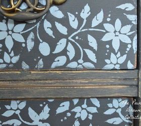 giving an old oak chest a new look, chalk paint, painted furniture