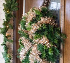 front porch christmas decor, christmas decorations, curb appeal, porches, seasonal holiday decor