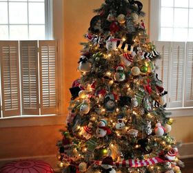 your front row seat to the holiday parade, christmas decorations, home decor, seasonal holiday decor