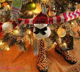 your front row seat to the holiday parade, christmas decorations, home decor, seasonal holiday decor