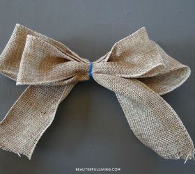 winter holiday canvas wreath diy, christmas decorations, crafts, how to, seasonal holiday decor, wreaths