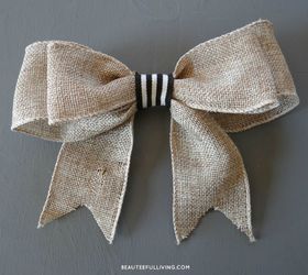 winter holiday canvas wreath diy, christmas decorations, crafts, how to, seasonal holiday decor, wreaths