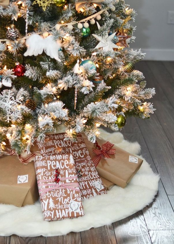 diy no sew faux fur christmas tree skirt hometalk diy no sew faux fur christmas tree skirt hometalk