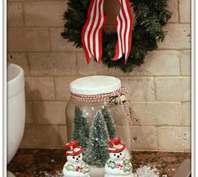 vintage christmas kitchen, christmas decorations, home decor, kitchen design, seasonal holiday decor