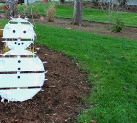 how to make a wood pallet snowman, christmas decorations, how to, pallet, seasonal holiday decor, woodworking projects