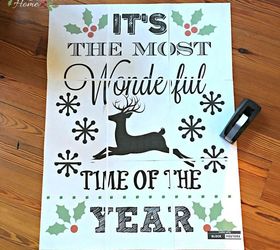 vintage look christmas sign, christmas decorations, crafts, seasonal holiday decor