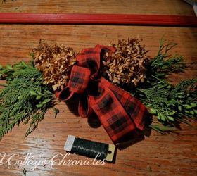 diy christmas chalkboard sign, chalkboard paint, christmas decorations, crafts, seasonal holiday decor