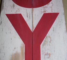 diy joy christmas sign, chalk paint, christmas decorations, crafts, seasonal holiday decor