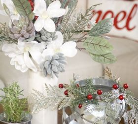 woodsy glam succulent christmas, christmas decorations, flowers, home decor, seasonal holiday decor, succulents