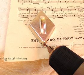 repurposed cookie cutter ornaments, christmas decorations, crafts, decoupage, repurposing upcycling, seasonal holiday decor